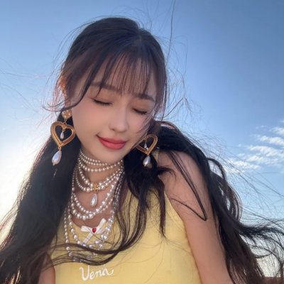 好女两头瞒